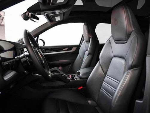 2024 Porsche Cayenne Cayenne