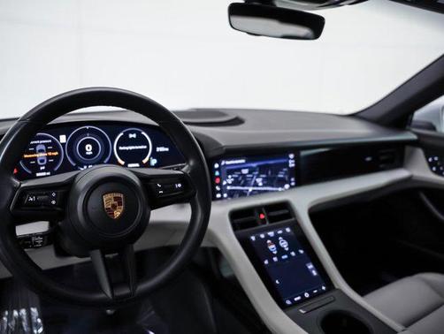 2022 Porsche Taycan RWD