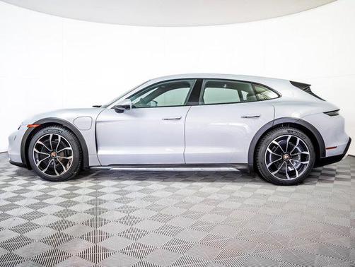 2022 Porsche Taycan Cross Turismo 4