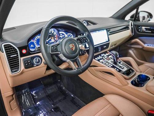 2019 Porsche Cayenne E-Hybrid S