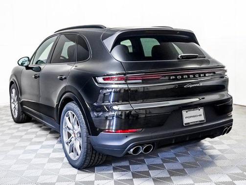 2026 Porsche Cayenne S