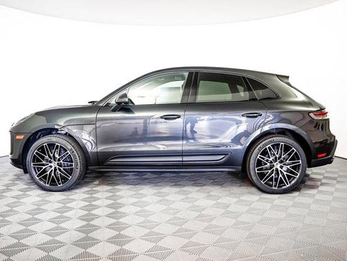 2026 Porsche Macan AWD
