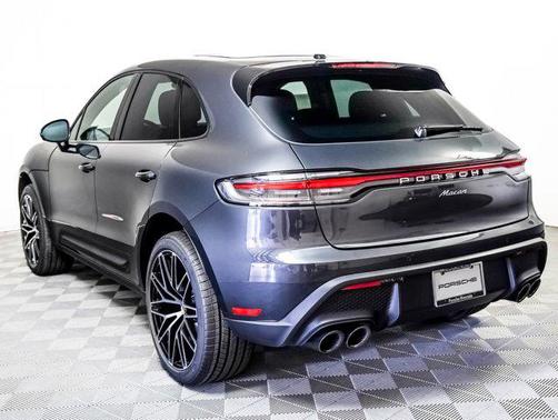 2026 Porsche Macan AWD