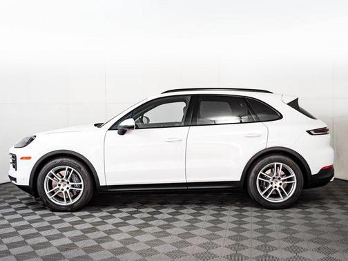 2025 Porsche Cayenne Cayenne