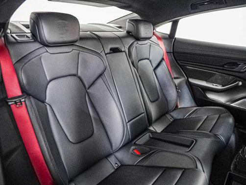 2025 Porsche Taycan GTS