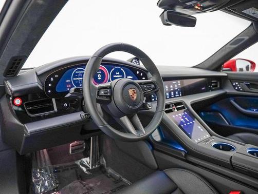2025 Porsche Taycan GTS