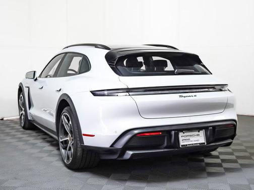 2023 Porsche Taycan 4