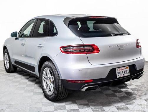 2018 Porsche Macan Base