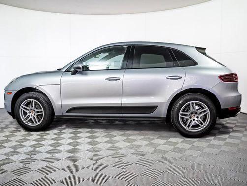 2018 Porsche Macan Base