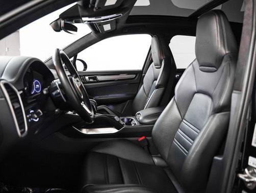 2022 Porsche Cayenne Turbo