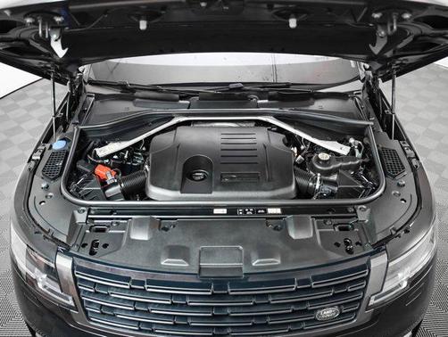 2023 Land Rover Range Rover P400 SE