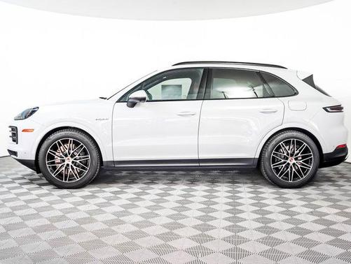 2026 Porsche Cayenne E-Hybrid