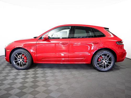 2026 Porsche Macan S