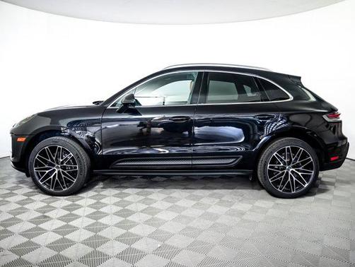 2024 Porsche Macan AWD