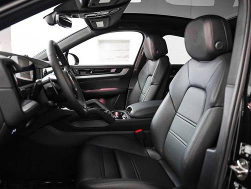 CHROMITE BLACK 2026 Porsche Cayenne Cayenne E-Hybrid