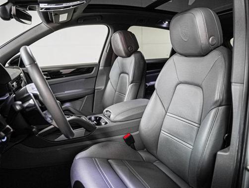 2021 Porsche Cayenne AWD