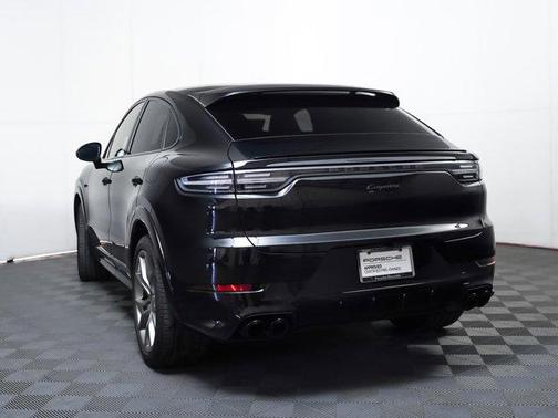 2023 Porsche Cayenne Cayenne