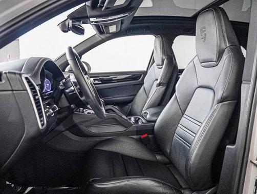 2023 Porsche Cayenne Cayenne