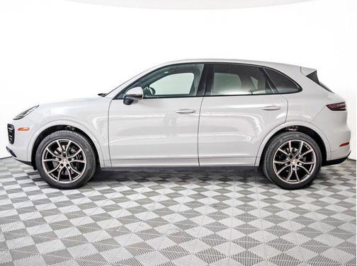 2023 Porsche Cayenne Cayenne