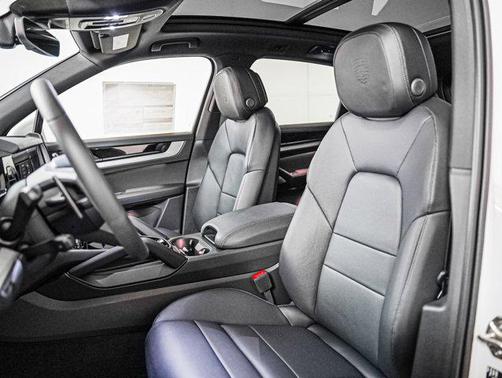 2026 Porsche Cayenne AWD