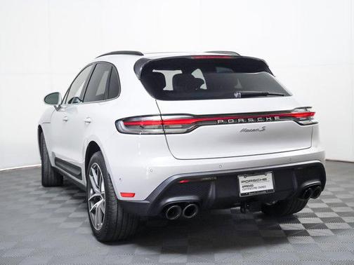 2025 Porsche Macan S