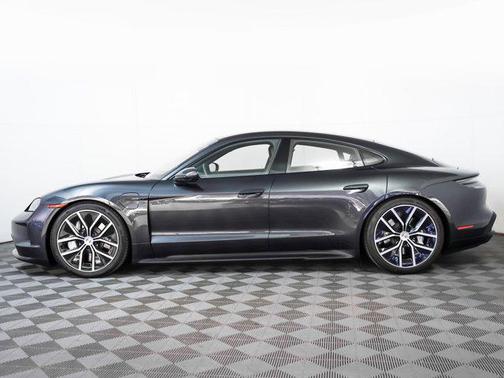 2025 Porsche Taycan RWD