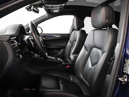 2024 Porsche Macan AWD