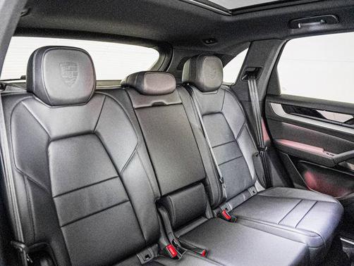 2026 Porsche Cayenne Cayenne
