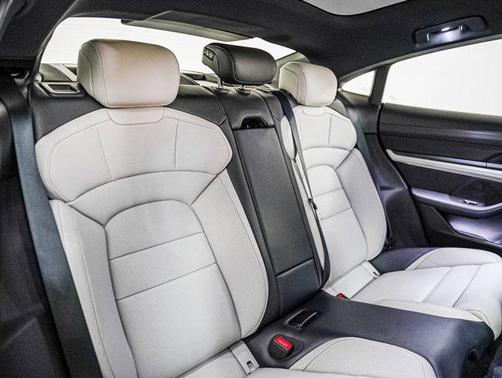2021 Porsche Taycan 4S