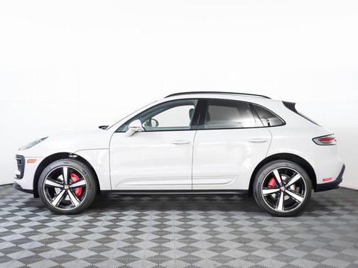 2023 Porsche Macan S