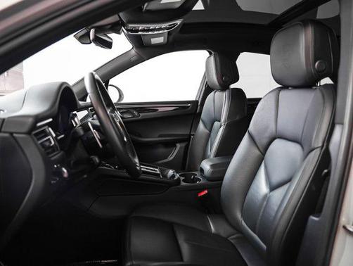 2023 Porsche Macan S