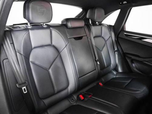 2023 Porsche Macan S