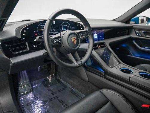 2022 Porsche Taycan RWD