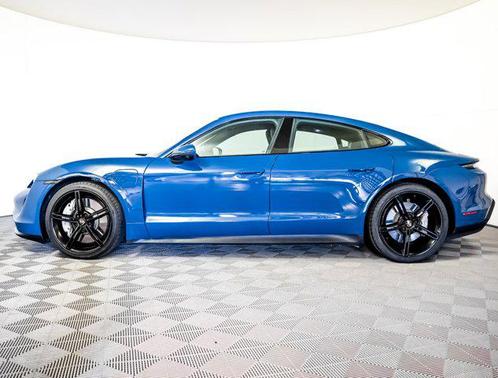 2022 Porsche Taycan RWD