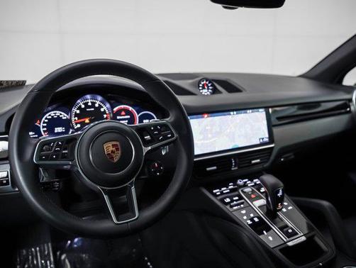 2019 Porsche Cayenne S
