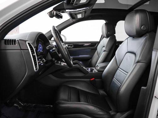 2023 Porsche Cayenne Cayenne