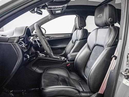 2024 Porsche Macan GTS