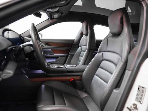 2022 Porsche Taycan RWD