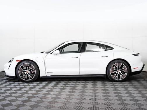 2022 Porsche Taycan RWD