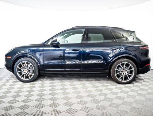 2022 Porsche Cayenne Platinum Edition
