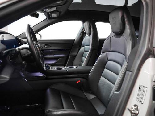 2024 Porsche Taycan 4