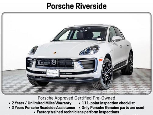 2025 Porsche Macan Base