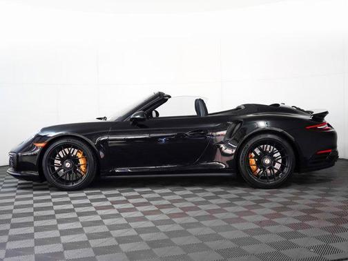 2019 Porsche 911 Turbo S