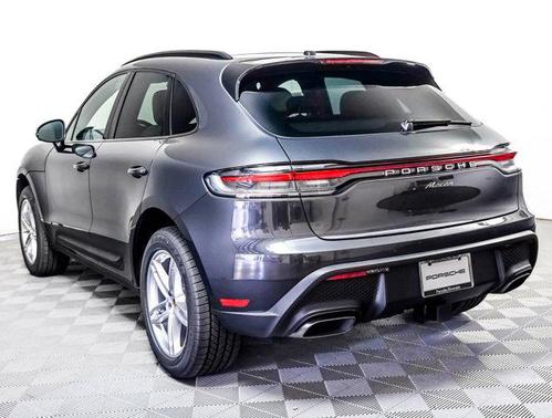 2026 Porsche Macan AWD