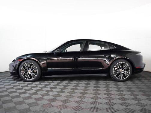 2022 Porsche Taycan RWD