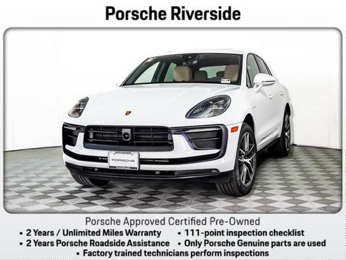 2025 Porsche Macan Base