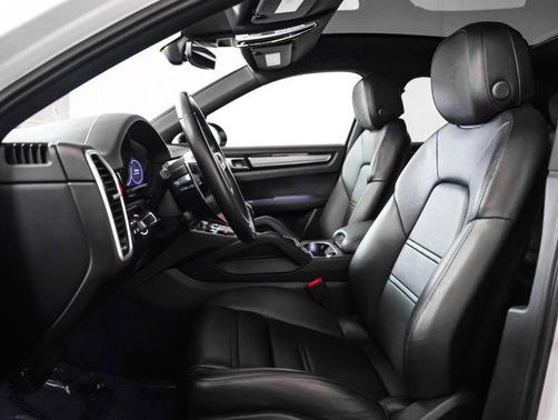 2023 Porsche Cayenne Cayenne