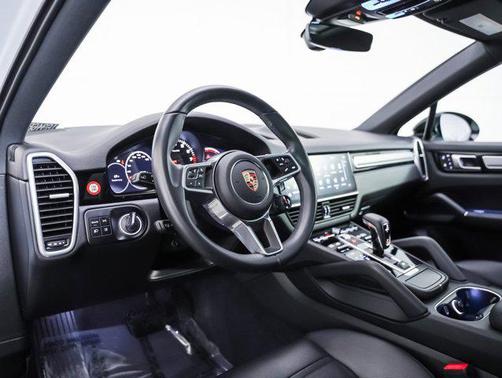 2023 Porsche Cayenne Cayenne