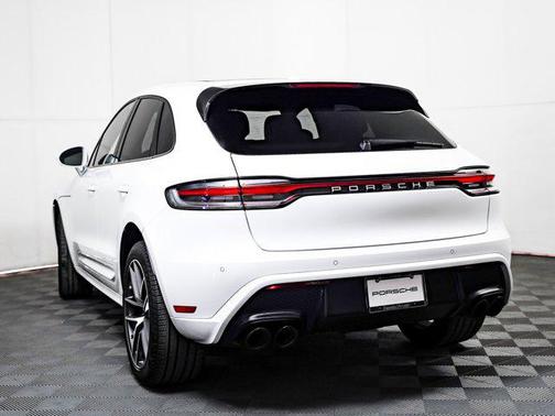 2024 Porsche Macan AWD