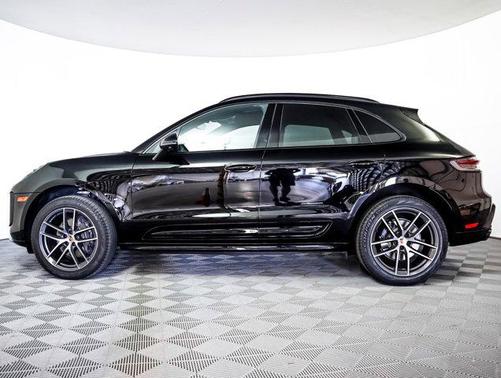2024 Porsche Macan AWD